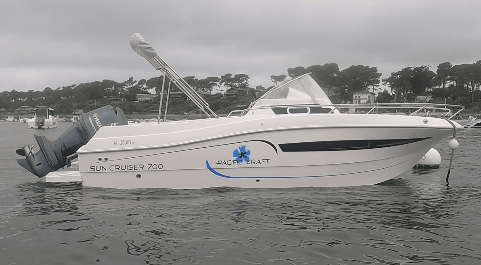 Pacific Craft 700 Sun Cruiser par Go Cap Ferret