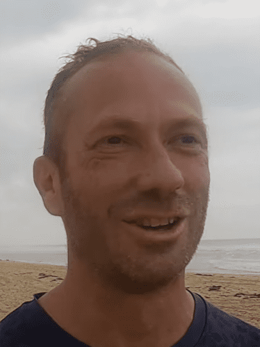 James, Service culture & animation J37