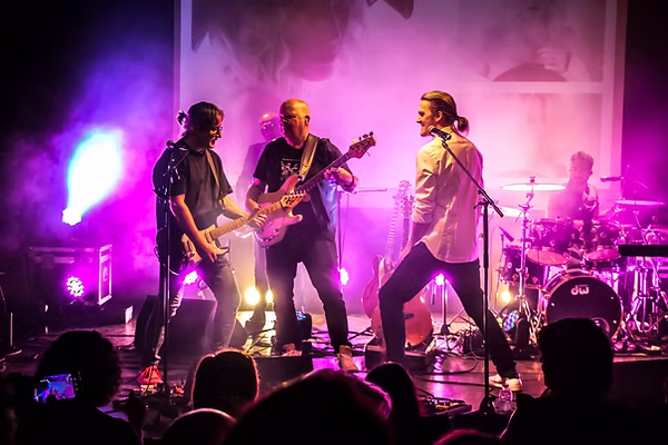 Concert de Non Homologué tribute Jean-Jacques Goldman