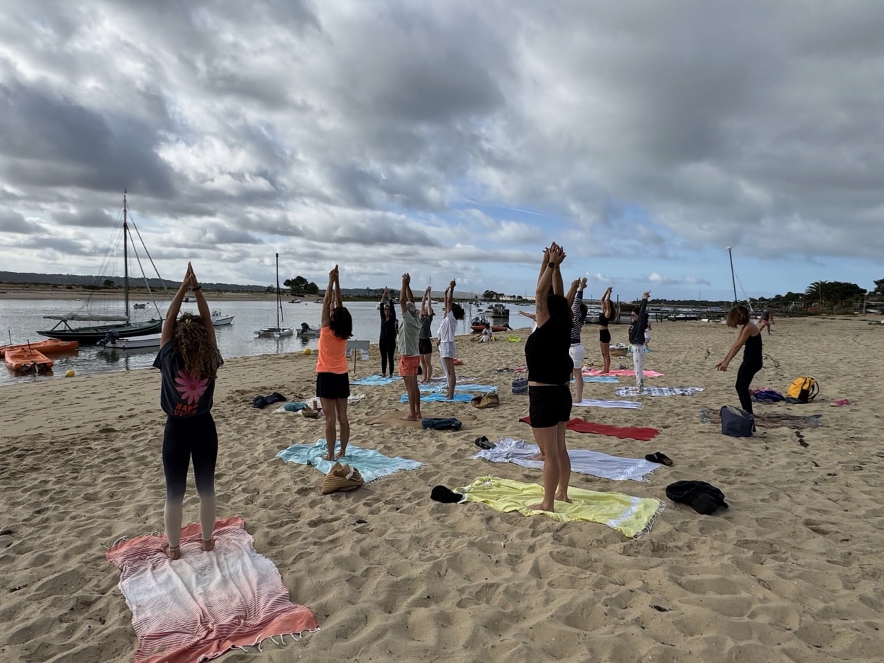 Pratique douce sur le sable au Mimbeau