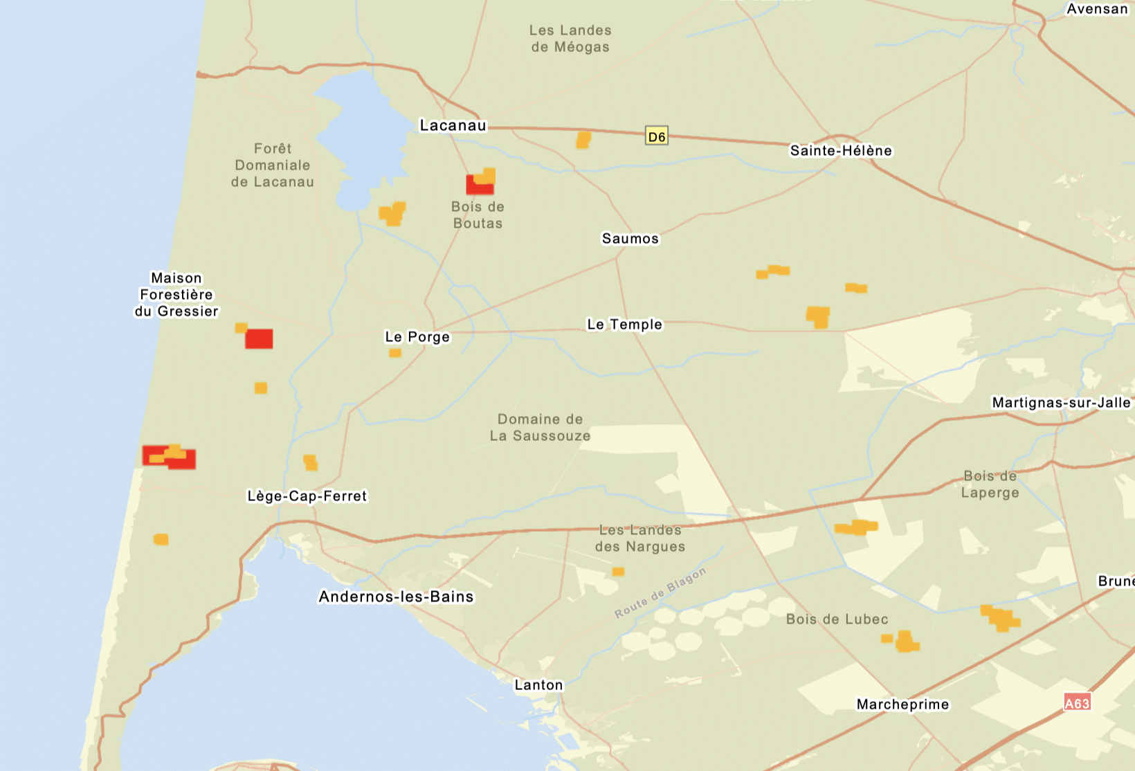 Carte satellite des foyers d'incendie à 11h30